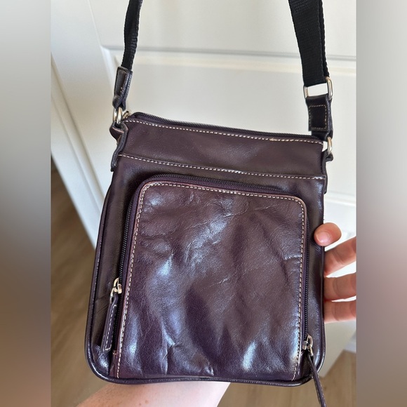 Brown Genuine Italian Leather Crossbody Bag - Picture 2 of 4